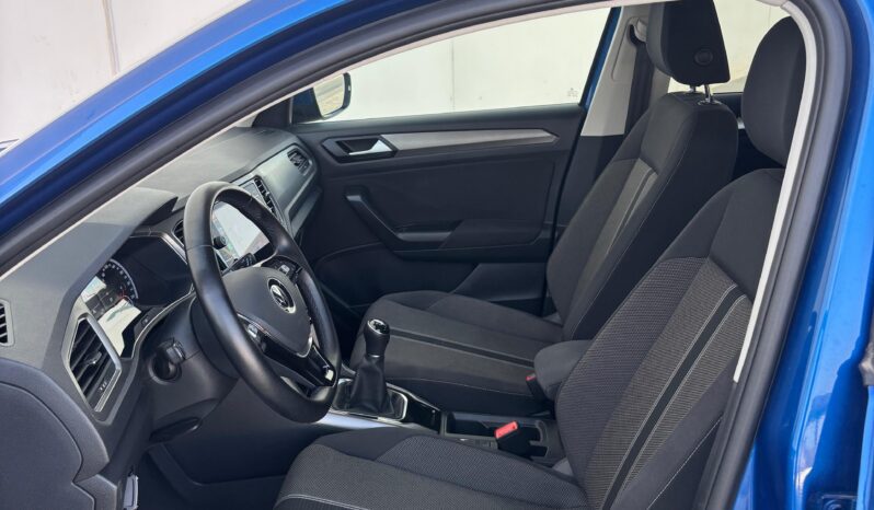 
								VOLKSWAGEN T-ROC ADVANCE 1.0 TSI 110CV 2021 full									