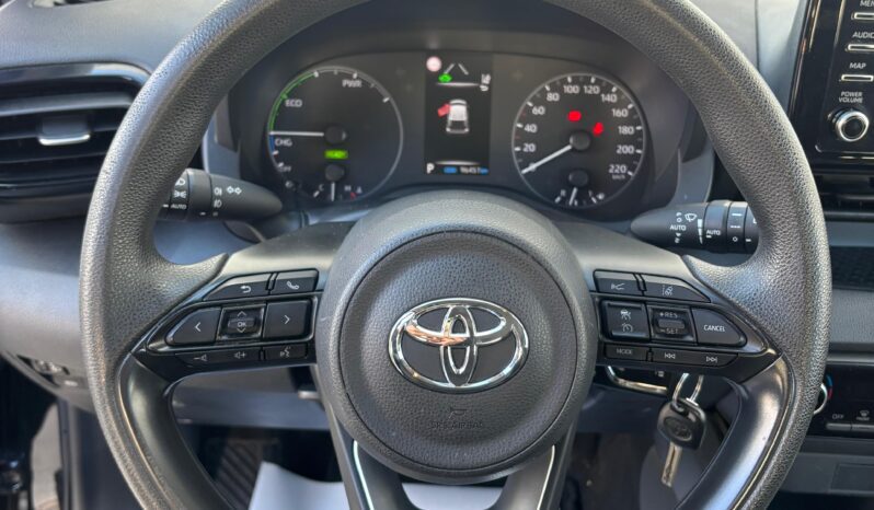 
								TOYOTA YARIS 1.5 120H 2021 full									