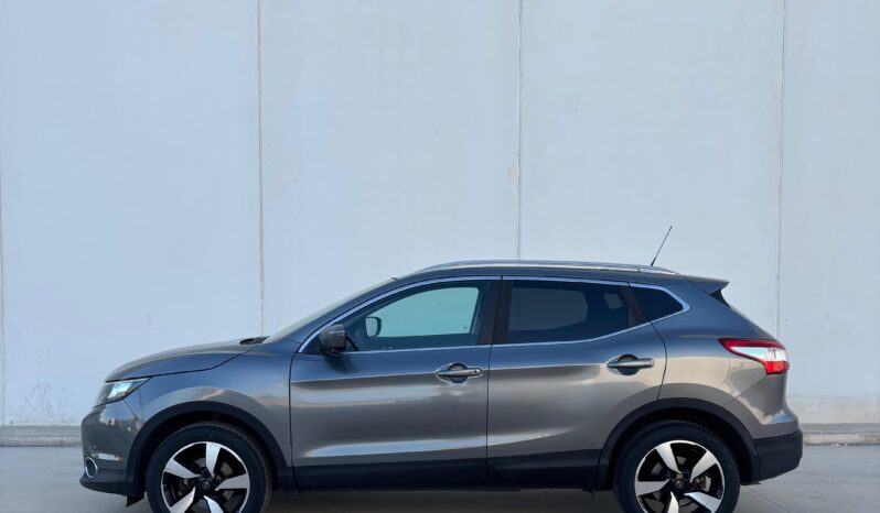 
								NISSAN QASHQAI 2016 full									