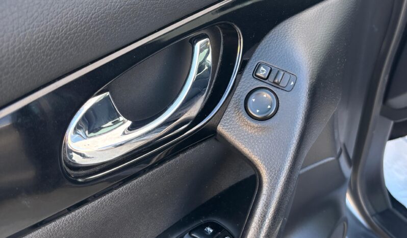 
								NISSAN QASHQAI 2016 full									