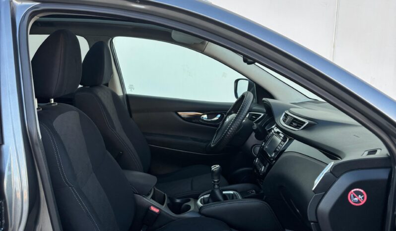 
								NISSAN QASHQAI 2016 full									