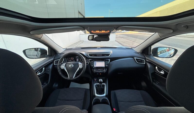 
								NISSAN QASHQAI 2016 full									