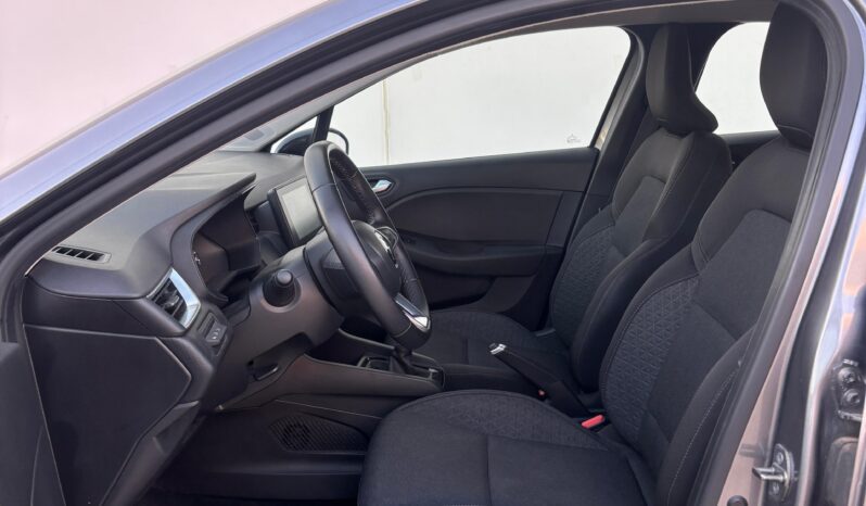 
								RENAULT CLIO EQUILIBRE 2023 full									