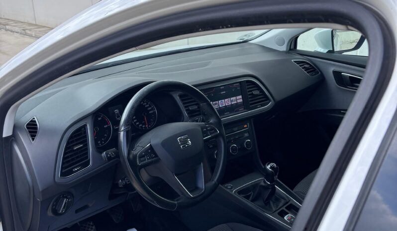 
								SEAT LEON ST 1.6 TDI 115CV STYLE 2020 full									