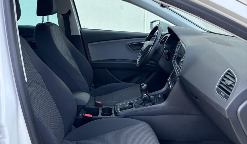 
								SEAT LEON ST 1.6 TDI 115CV STYLE 2020 full									