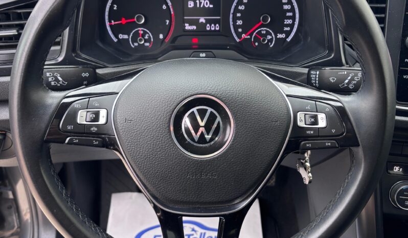 
								VOLKSWAGEN TROC 1.0 EDITION 110CV 2021 full									