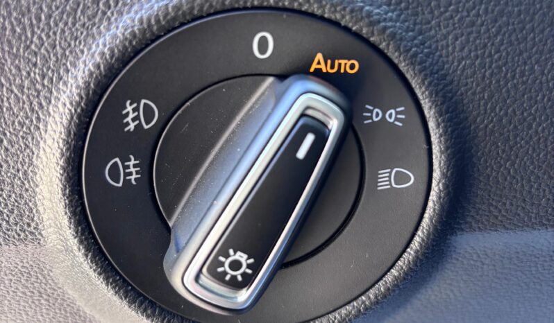 
								VOLKSWAGEN W TROC 1.5 TSI SPORT 150CV DSG full									
