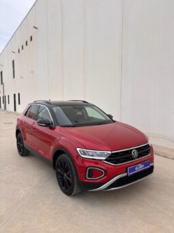 
										VW TROC 1.0 TSI DARK 110CV 2023 full									