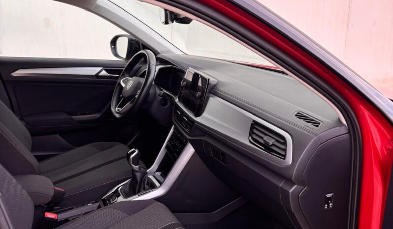 
								VW TROC 1.0 TSI DARK 110CV 2023 full									