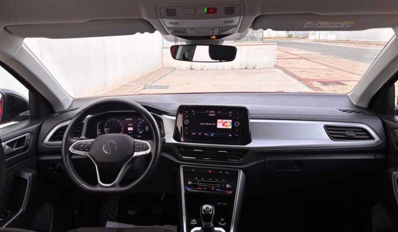 
								VW TROC 1.0 TSI DARK 110CV 2023 full									