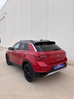 
										VW TROC 1.0 TSI DARK 110CV 2023 full									