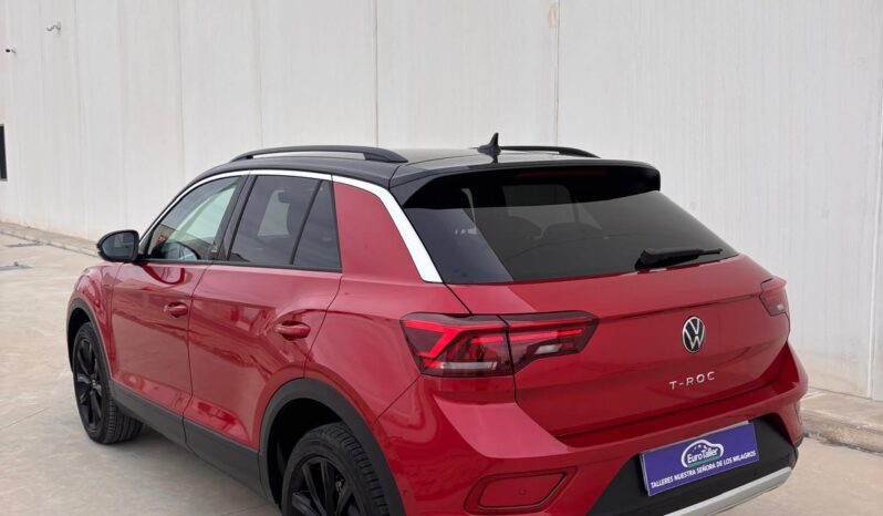 
								VW TROC 1.0 TSI DARK 110CV 2023 full									