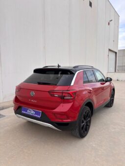 
										VW TROC 1.0 TSI DARK 110CV 2023 full									