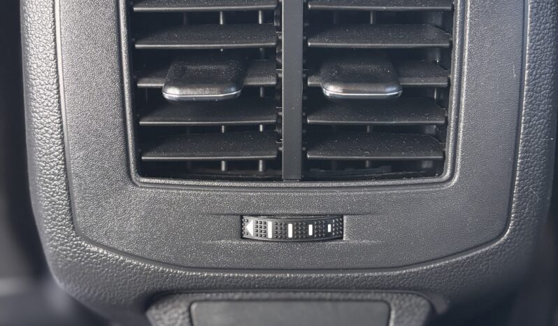 
								VW TROC 1.0 DARK 110CV 2023 full									
